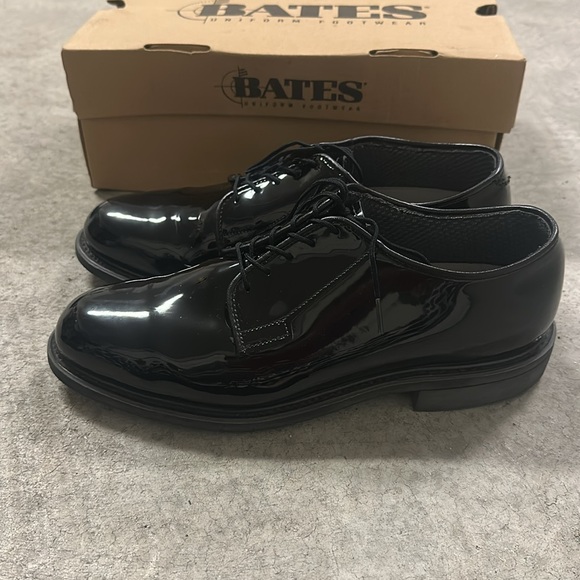 EUC Bates Uniform Men\'s Black Dress Shoes High Shine Size 9 Like New with Box main image 10